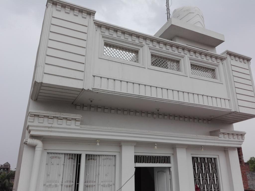 Dynasty Guest House Варанаси Екстериор снимка