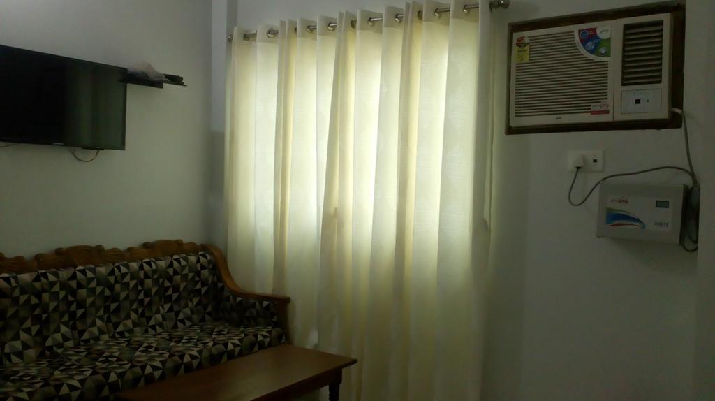 Dynasty Guest House Варанаси Екстериор снимка